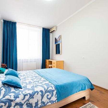 Comfortable Apartment In The Golden Square. Almaty Exterior photo